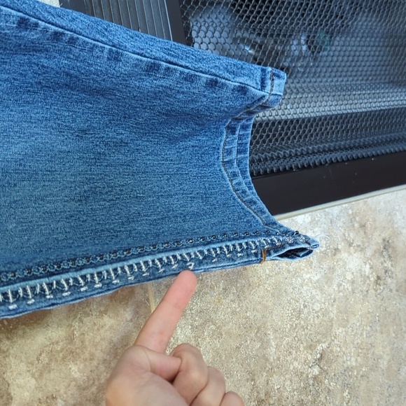 20 Beaded Embellished Bermuda Shorts Denim Jean Jorts Cosmopolitan - Picture 3 of 12